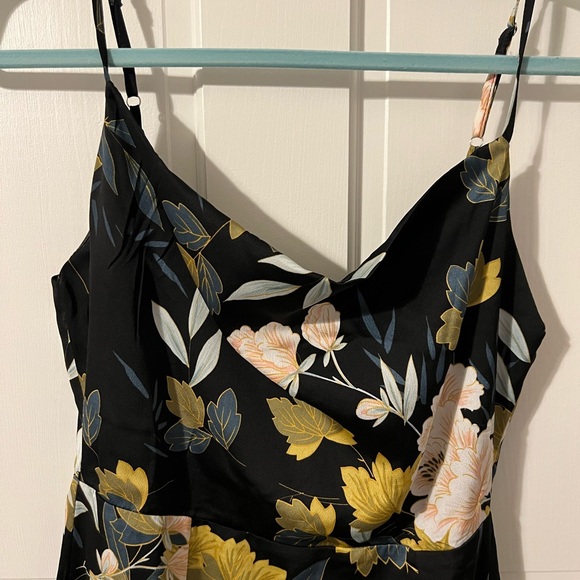 Floral dress - Picture 3 of 6